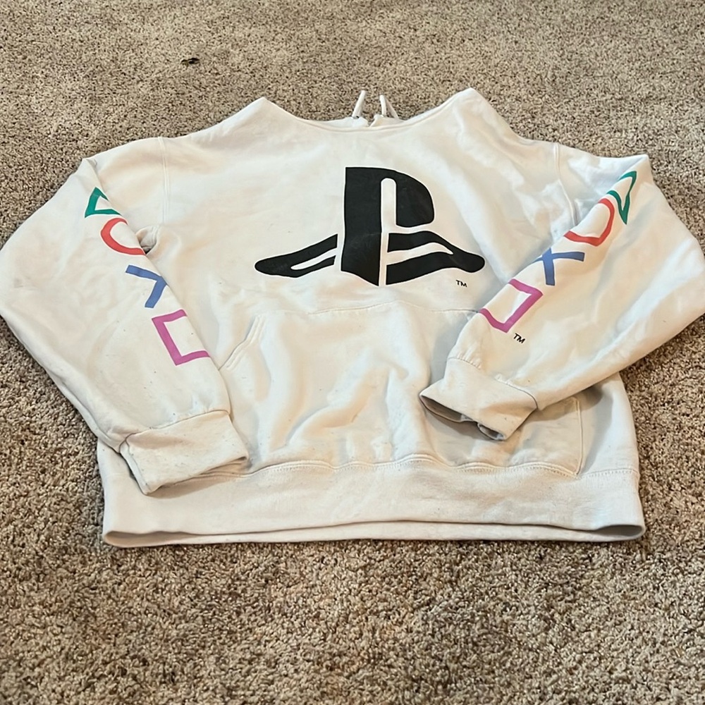White sweatshirt